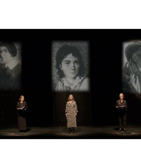 Drei Frauen aus Deutschland _ Foto: sagas.ensemble