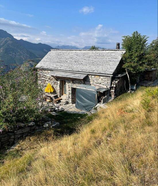 Einsame Hütte